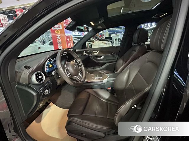 Mercedes-Benz GLC 2020 Черный из Китая, фото 2