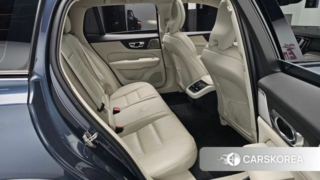 Volvo V60 Cross-Country 2nd Generation 2020 Синий из Кореи, фото 2