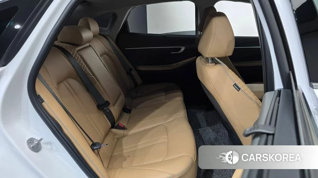 Hyundai Sonata D Edge (DN8) 2024 Белый из Кореи, фото 2