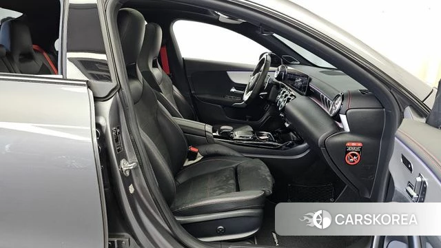 Mercedes-Benz CLA-Class C118 2020 Серый из Кореи, фото 2