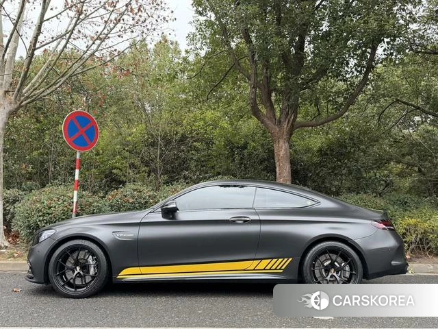 Mercedes-Benz AMG C-Class 2021 Темно-серый из Китая, фото 2
