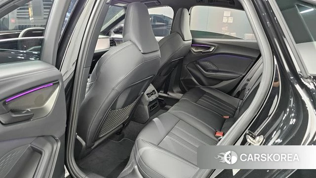 Audi A5 (B10) 2025 Черный из Кореи, фото 2