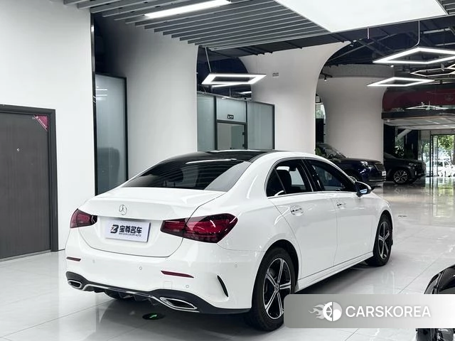 Mercedes-Benz A-Class 2025 Белый из Китая, фото 2