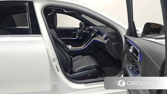 Mercedes-Benz C-Class W206 2023 Белый из Кореи, фото 2