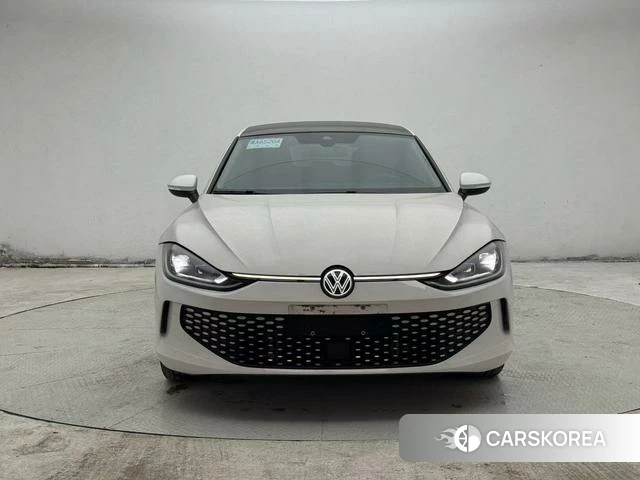 Volkswagen Lamando 2023 Белый из Китая, фото 2