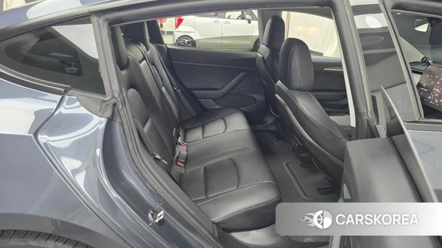 Tesla Model 3 2022 Серый из Кореи, фото 2