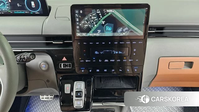 Hyundai Staria 2024 Черный из Кореи, фото 2