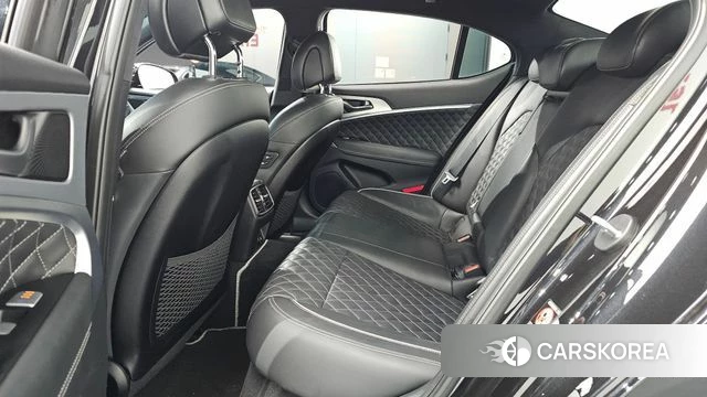 Genesis G70 2018 Черный из Кореи, фото 2