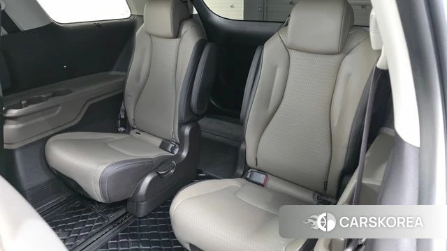 Kia The New Carnival 4th Generation 2025 Белый из Кореи, фото 2