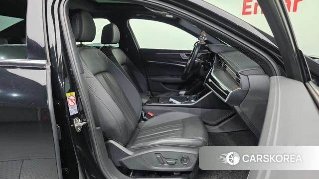 Audi A6 (C8) 2020 Черный из Кореи, фото 2