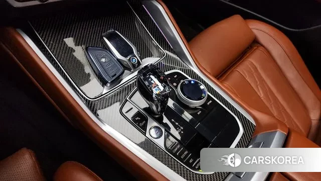 BMW X6 (G06) 2023 Черный из Кореи, фото 2