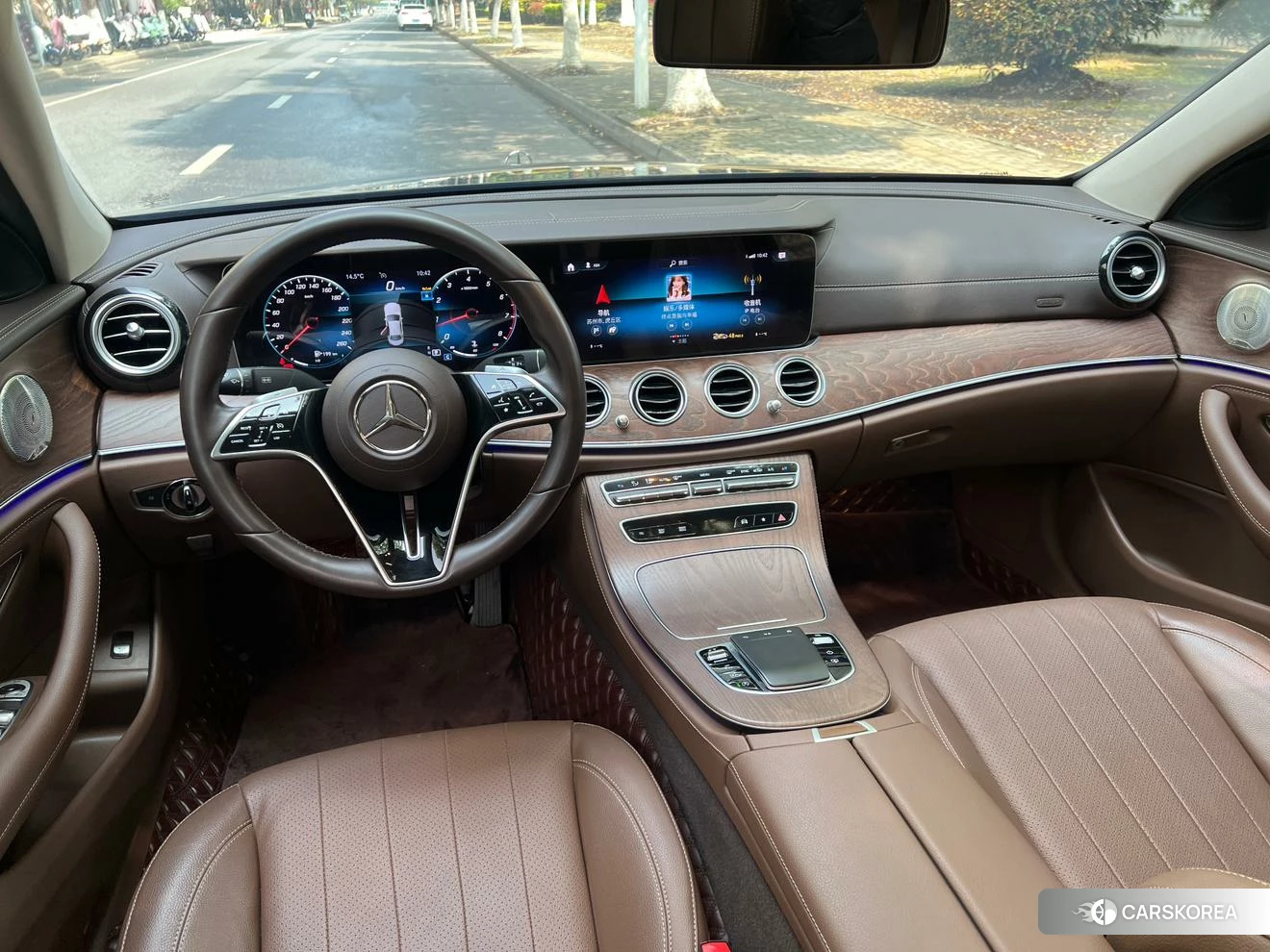 Mercedes-Benz E-Class 2022 Черный из Китая, фото 2