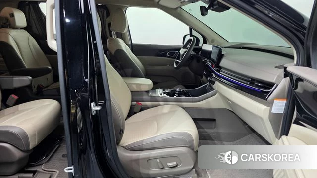 Kia The New Carnival 4th Generation 2025 Черный из Кореи, фото 2