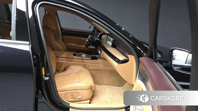 Genesis G90 (RS4) 2024 Черный из Кореи, фото 2