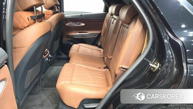 Genesis GV70 2023 Черный из Кореи, фото 2