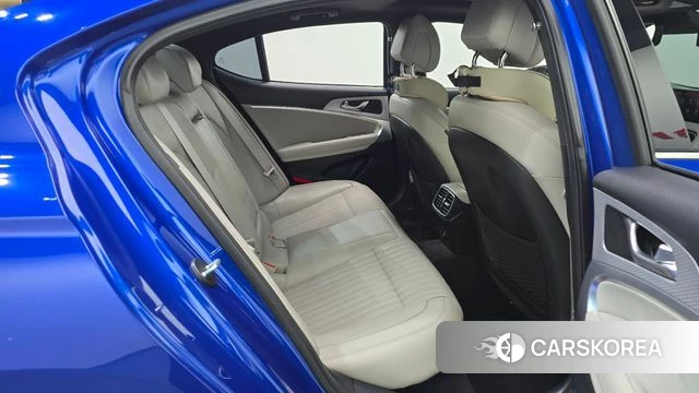 Genesis The New G70 2021 Синий из Кореи, фото 2