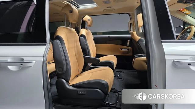 Kia Carnival 4th generation 2022 Белый из Кореи, фото 2