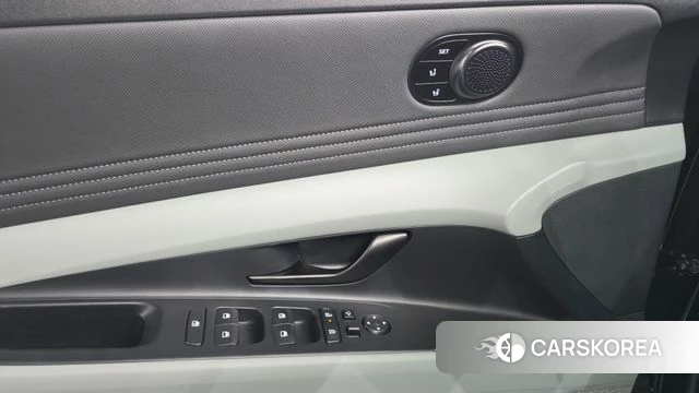 Hyundai The New Avante (CN7) 2025 Черный из Кореи, фото 2