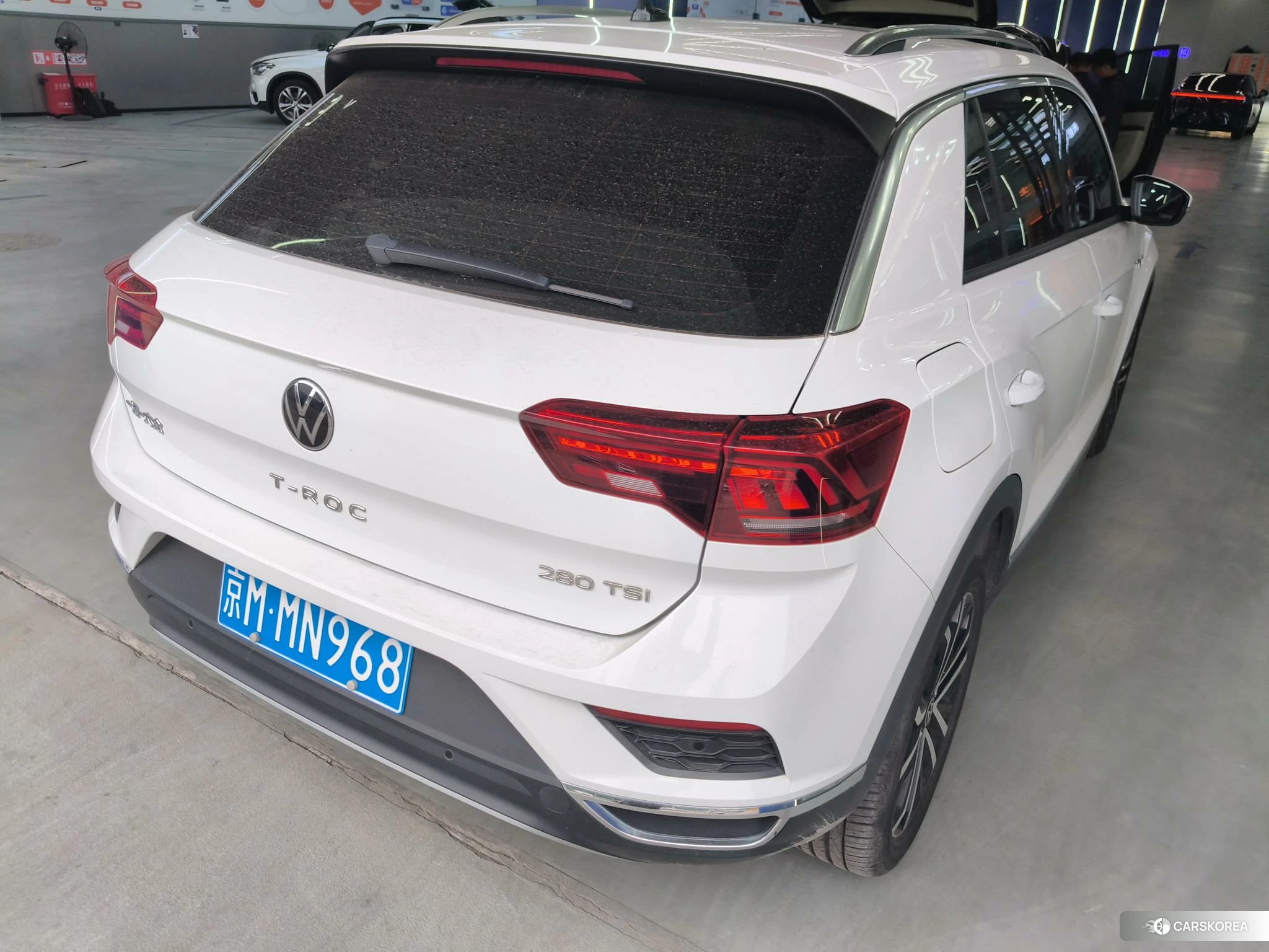Volkswagen T-Roc 2021 Белый из Китая, фото 2