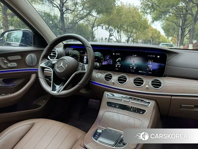 Mercedes-Benz E-Class 2021 Черный из Китая, фото 2