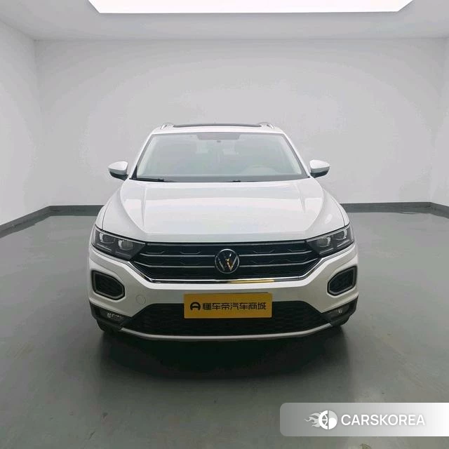 Volkswagen T-Roc 2021 Белый из Китая, фото 2