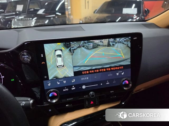 Lexus NX450h + 2nd generation 2023 Серый из Кореи, фото 2