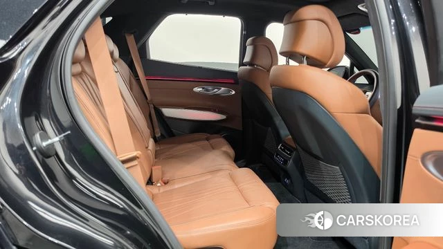 Genesis GV70 2024 Черный из Кореи, фото 2