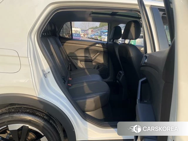 Volkswagen Tacqua 2021 Белый из Китая, фото 2