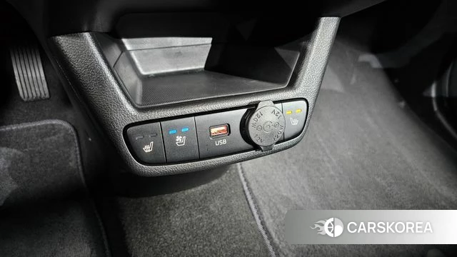 Kia The New Kia Ray 2023 Белый из Кореи, фото 2