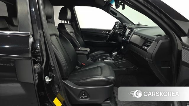 Ssangyong The New Rexton Sport 2022 Черный из Кореи, фото 2