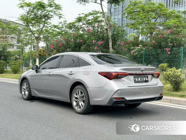 Toyota Avalon 2021 Серебристо-серый из Китая, фото 2