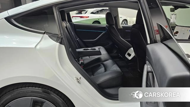 Tesla Model 3 2021 Белый из Кореи, фото 2