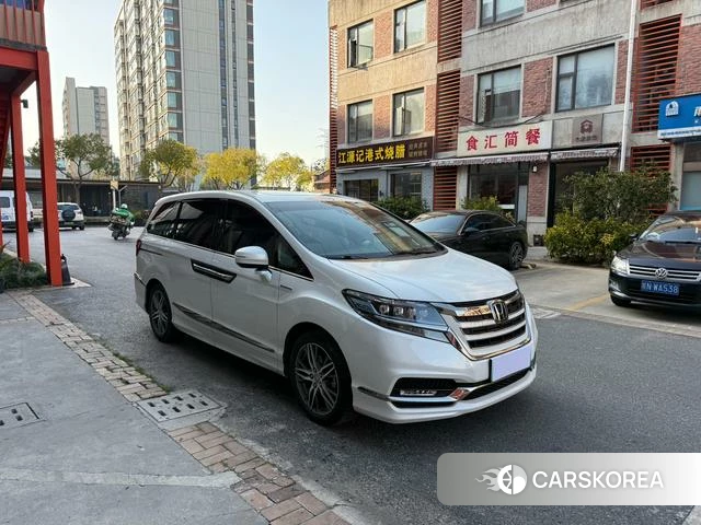 Honda Elysion 2021 Белый из Китая, фото 2