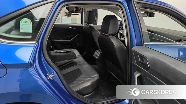 Volkswagen 7th Generation of Jetta 2023 Синий из Кореи, фото 2