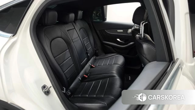 Mercedes-Benz GLC-Class X253 2021 Белый из Кореи, фото 2