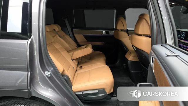 Hyundai Santa Fe (MX5) 2023 Серый из Кореи, фото 2