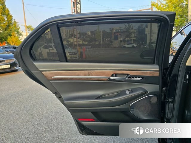 Genesis G90 2021 Черный из Кореи, фото 2