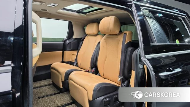 Kia Carnival 4th generation 2021 Черный из Кореи, фото 2