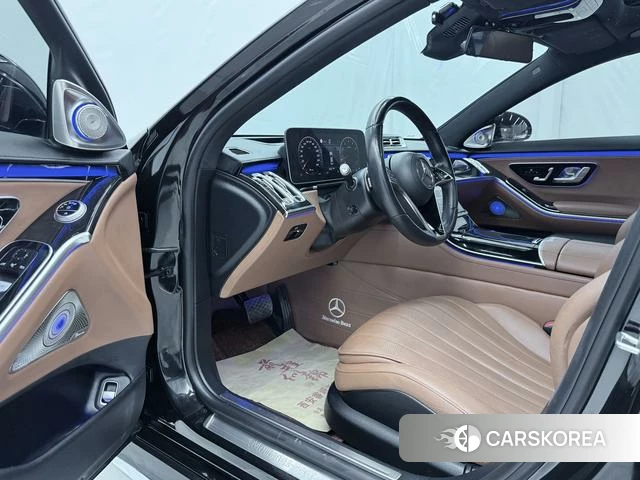 Mercedes-Benz S-Class 2023 Черный из Китая, фото 2