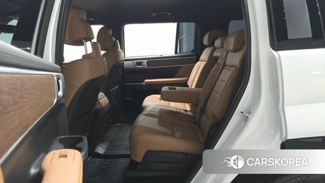 Hyundai Santa Fe (MX5) 2024 Белый из Кореи, фото 2