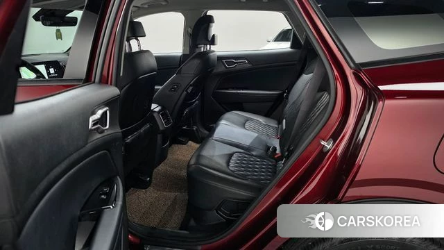 Kia Sportage 5th Generation Hybrid 2022 Красный из Кореи, фото 2