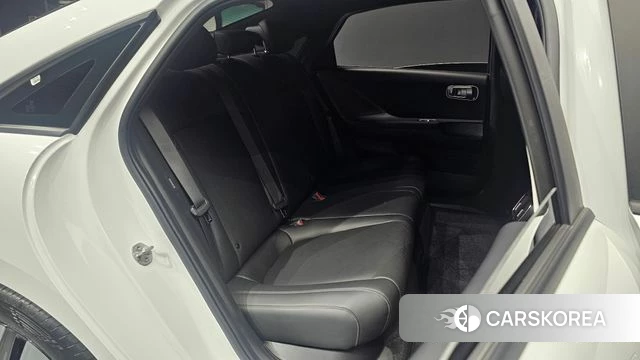 Hyundai Ionic 6 2024 Белый из Кореи, фото 2