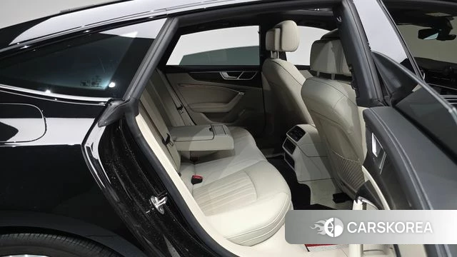 Audi A7 (4K) 2023 Черный из Кореи, фото 2