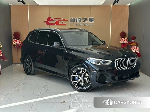 BMW X5 2021 Черный из Китая, фото 2