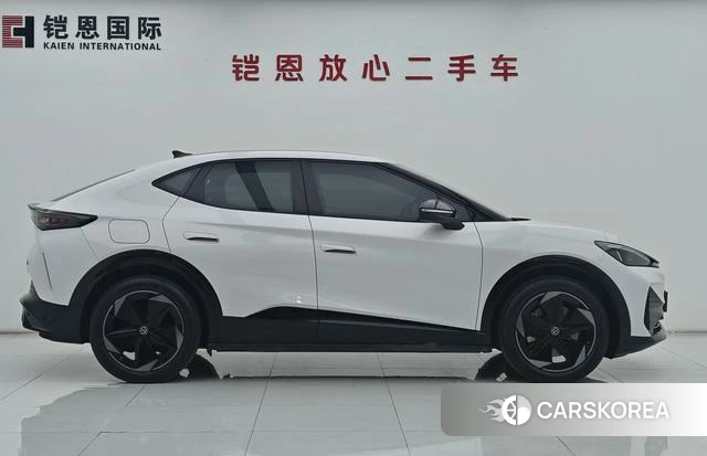 Volkswagen ID. UNYX 2025 Белый из Китая, фото 2