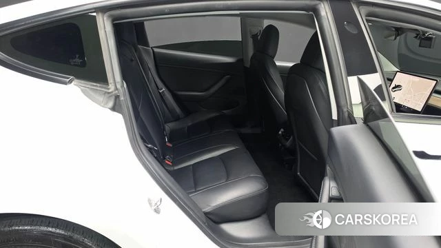 Tesla Model 3 2021 Белый из Кореи, фото 2