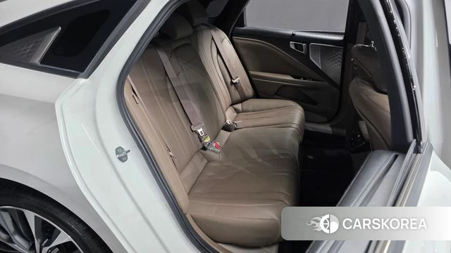 Kia K8 2022 Белый из Кореи, фото 2