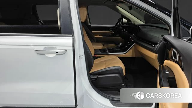 Kia Carnival 4th generation 2022 Белый из Кореи, фото 2