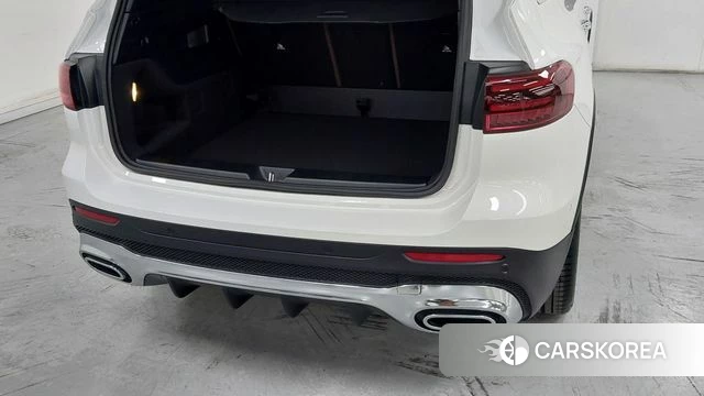 Mercedes-Benz GLB-Class X247 2025 Белый из Кореи, фото 2