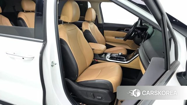 Kia Carnival 4th generation 2021 Белый из Кореи, фото 2